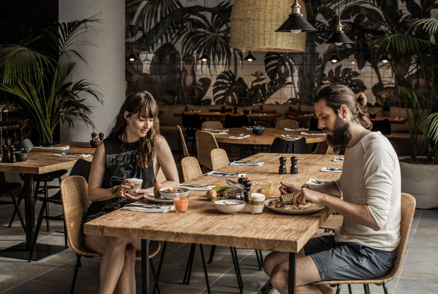 Feelgood Designs | Furniture and Lighting | Scandinavian furniture | Japanese furnitur